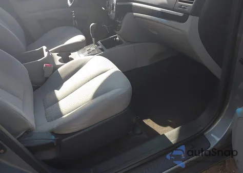 2009 Hyundai Santa Fe Gls z USA, uszkodzony, nr VIN 5NMSG13D29H266643